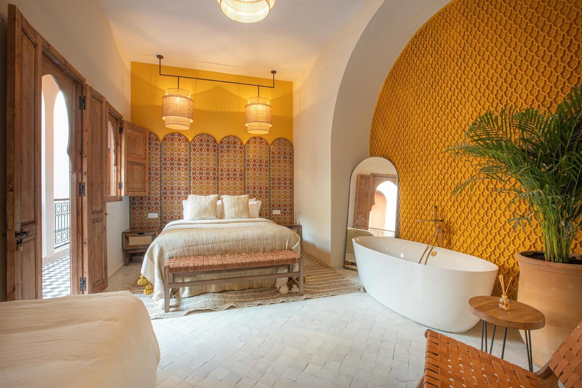 Tassili Boutique Hotel *