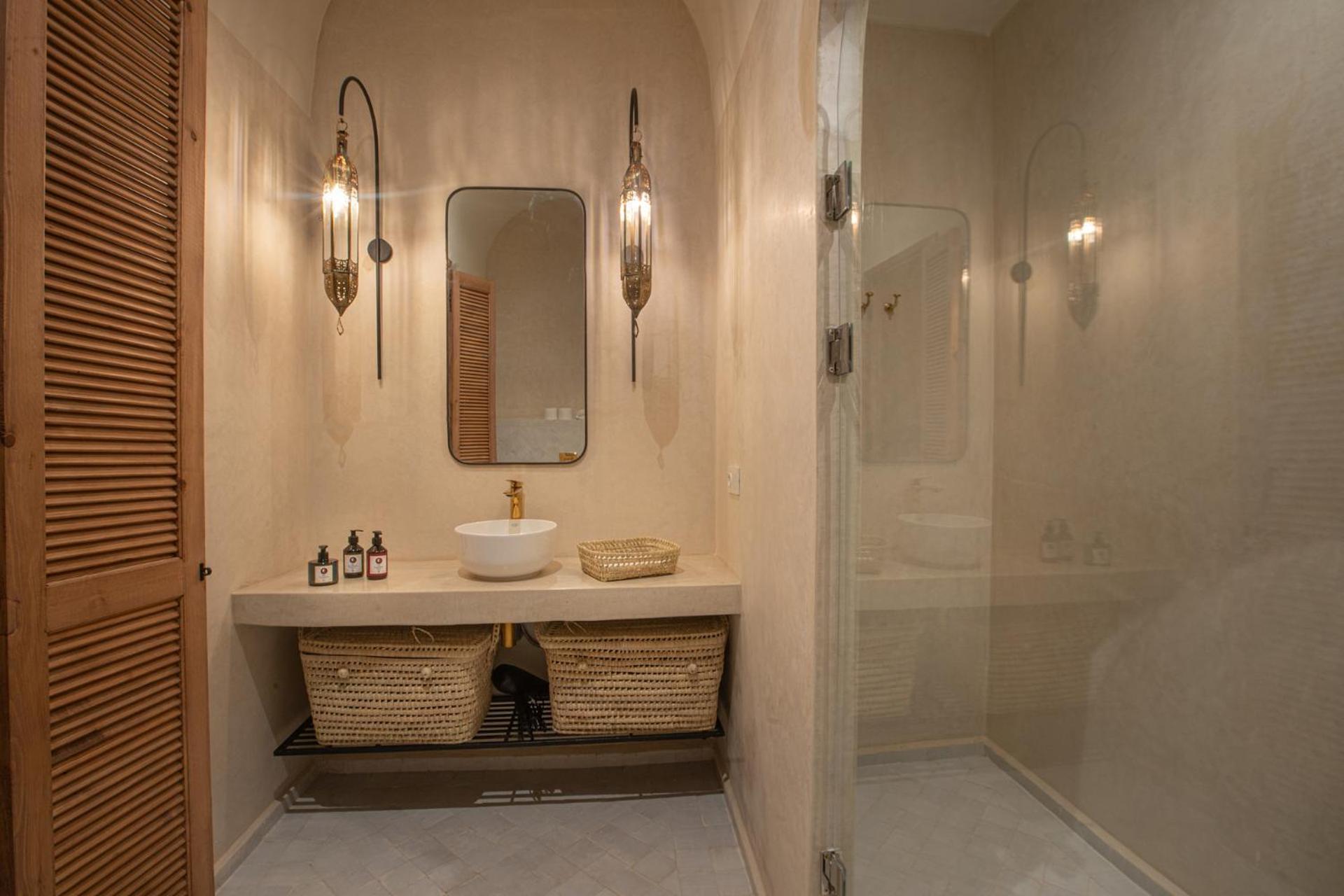 Tassili Boutique Hotel *